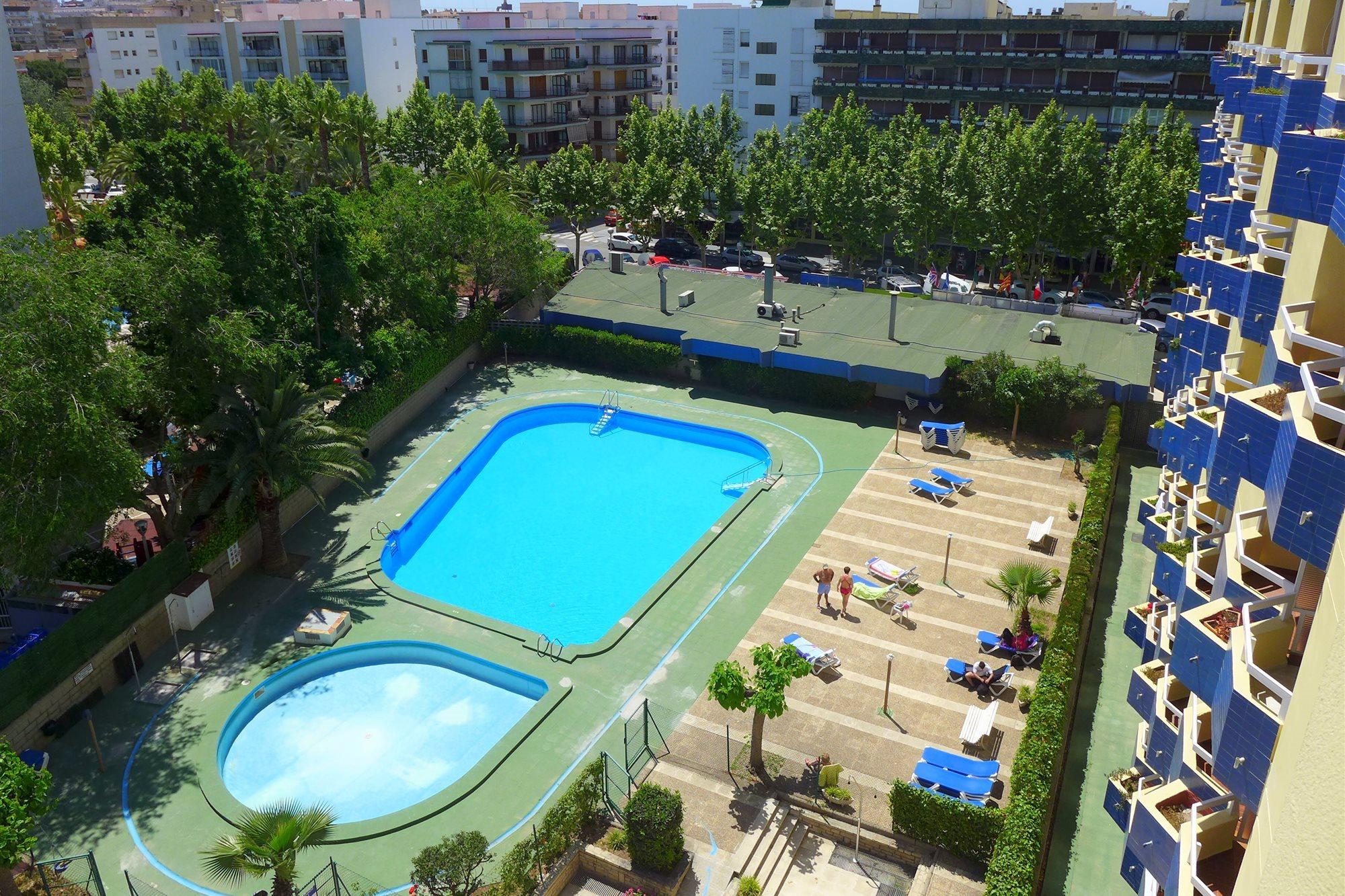 Rentalmar Alboran Apartments Salou Exterior photo
