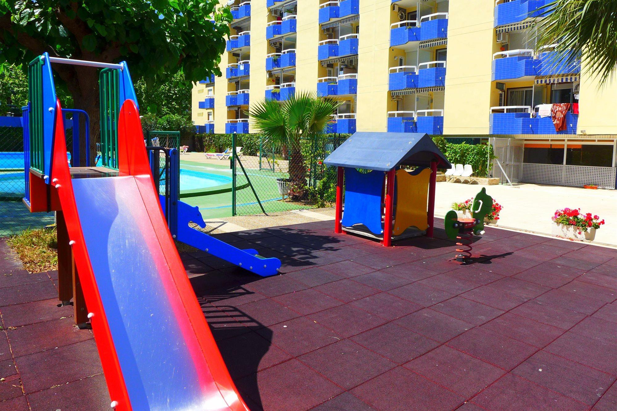 Rentalmar Alboran Apartments Salou Exterior photo